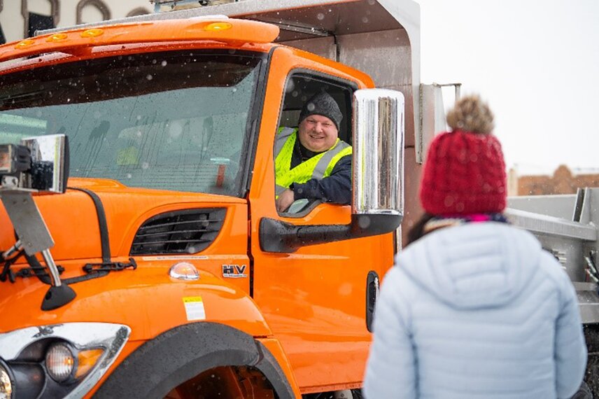 Kontinuierliche Innovation hält Monroe an der Spitze der Fertigung und bietet den Kunden noch mehr Vorteile.