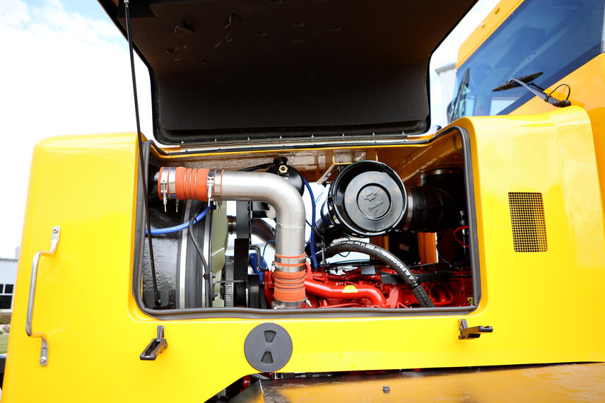 Vielseitig und zertifiziert: Die MB6P bietet leistungsstarke Performance, Geländegängigkeit und Strassenzulassung in USA.