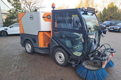 Schmidt | Multigo 150 Kompaktkehrmaschine